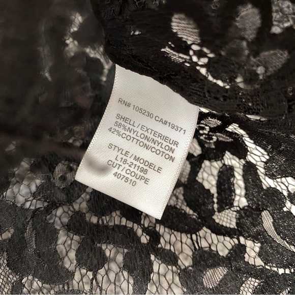 Joie Black Allover Lace Elvia C Top Sz S - Picture 8 of 10